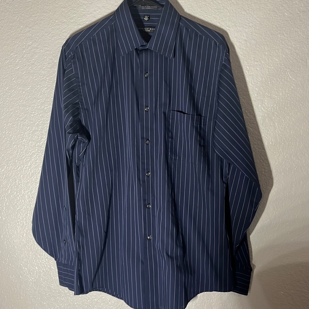 Geoffrey Beene fitted button down dress shirt